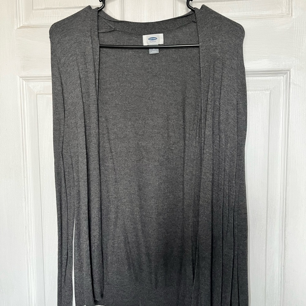 OLD NAVY GRAY CARDIGAN